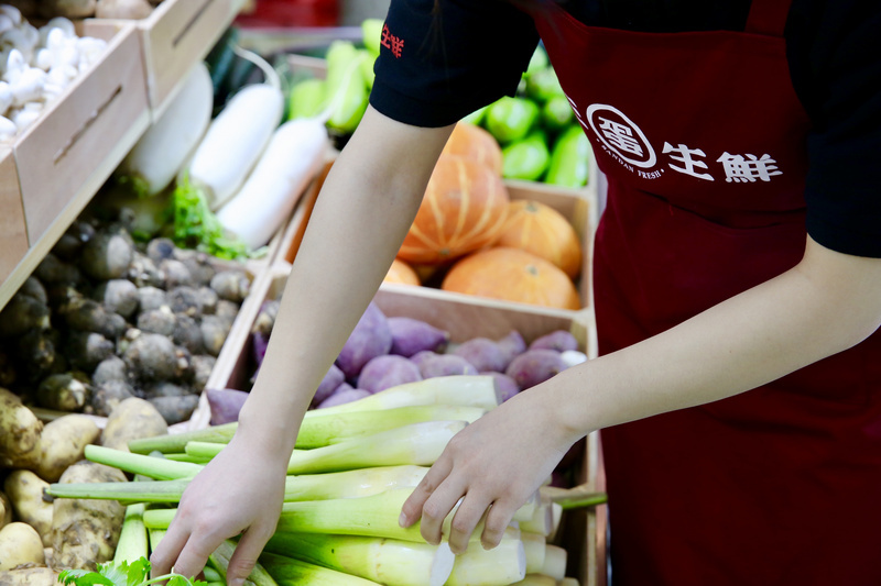 China: New player enters O2O produce retail scene