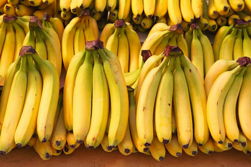 China imports record banana volume