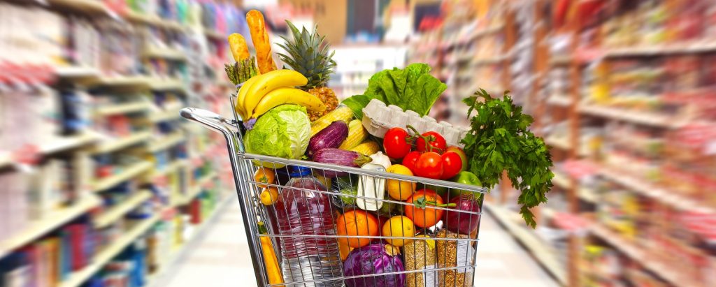 U.S. online shopper's main monthly grocery buy are fruits and vegetables