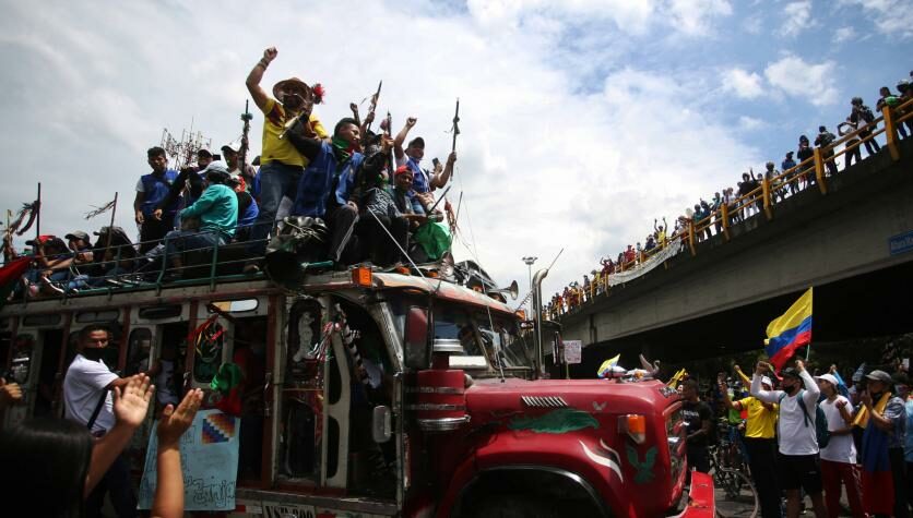 Unrest in Colombia hits agricultural sector, paralyzes key Pacific port