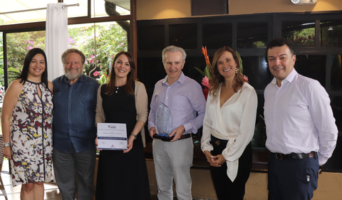 Dole affiliate receives social responsibility award in Costa Rica