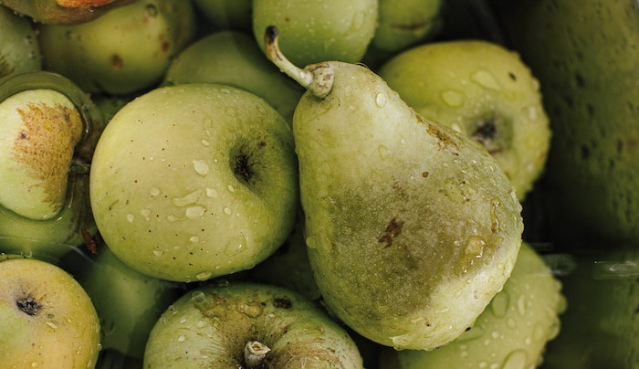 Bosc Pears  CMI Apples