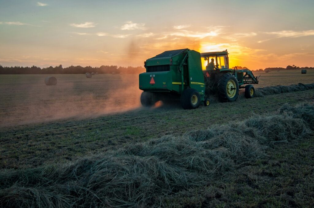 Family-owned farms account for overwhelming majority of U.S. total, says USDA