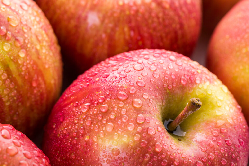 Fiber-rich fruits: Why apples and pears are your gut's best friends
