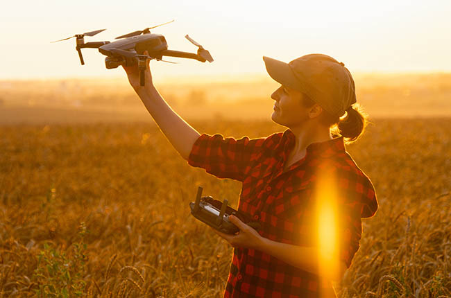 farmer using drone with ag software