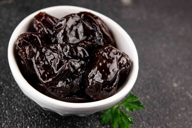 Prunes-for-osteoporosis-in-white-plate