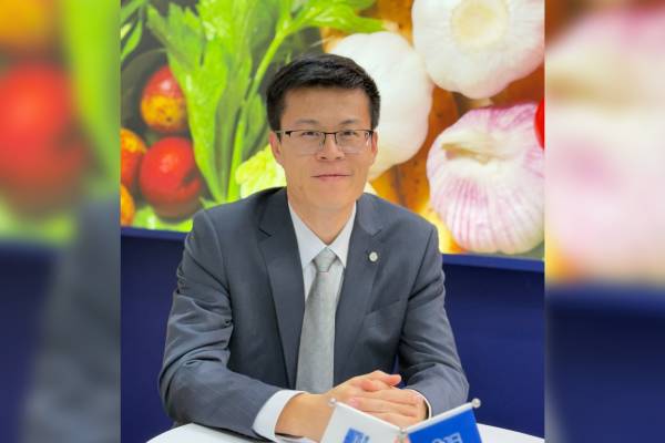 Sun Jinshan, onedayone executive