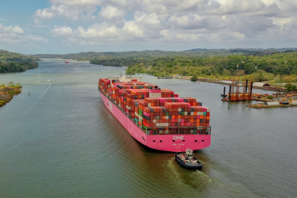 Panama provisionally appoints Maersk to operate key Panama Canal ports
