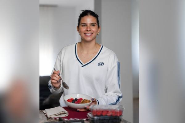 Delfi Brea for Berryworld