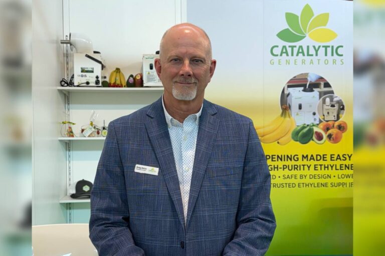 Catalytic generators ripening machine