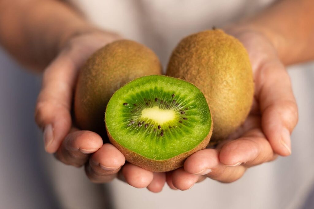 The science behind kiwifruit’s ability to improve your sleep and mood