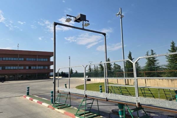 Hectre's arc camera