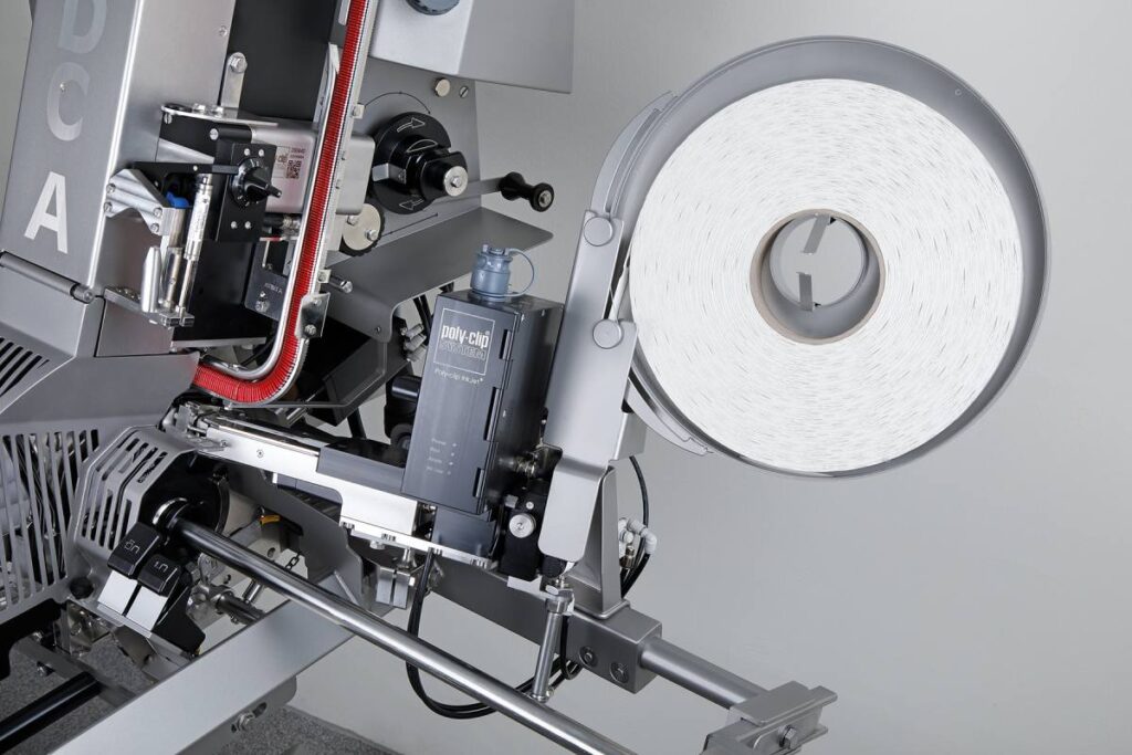 The modular portfolio of the Poly-clip System: Optimally configured for every production scale