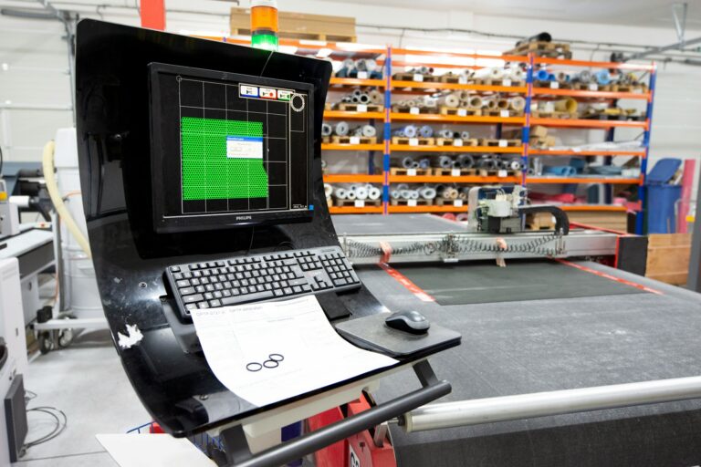 Digital twin model traceability