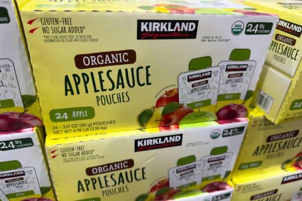 Value-added market fruit pouch