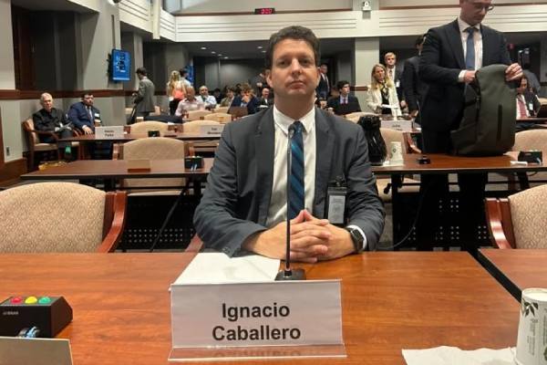 Frutas de chile presents about Section 301 tariffs at the USTR office