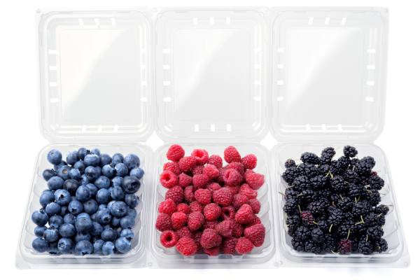 berries in clamshells