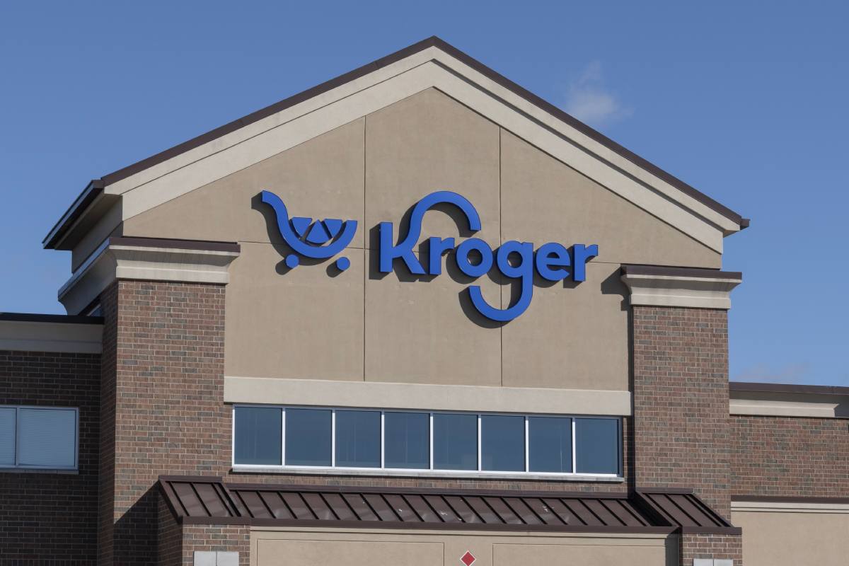 Kroger foot traffic slips in July as wider supermarket segment struggles