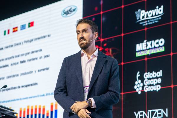 Antonio Sanchez talks table grapes at the GCC 2026