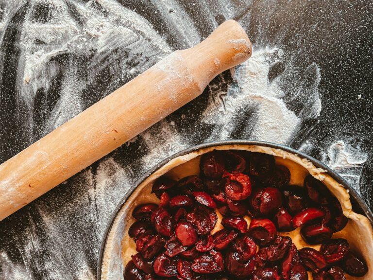 Tart cherry pie