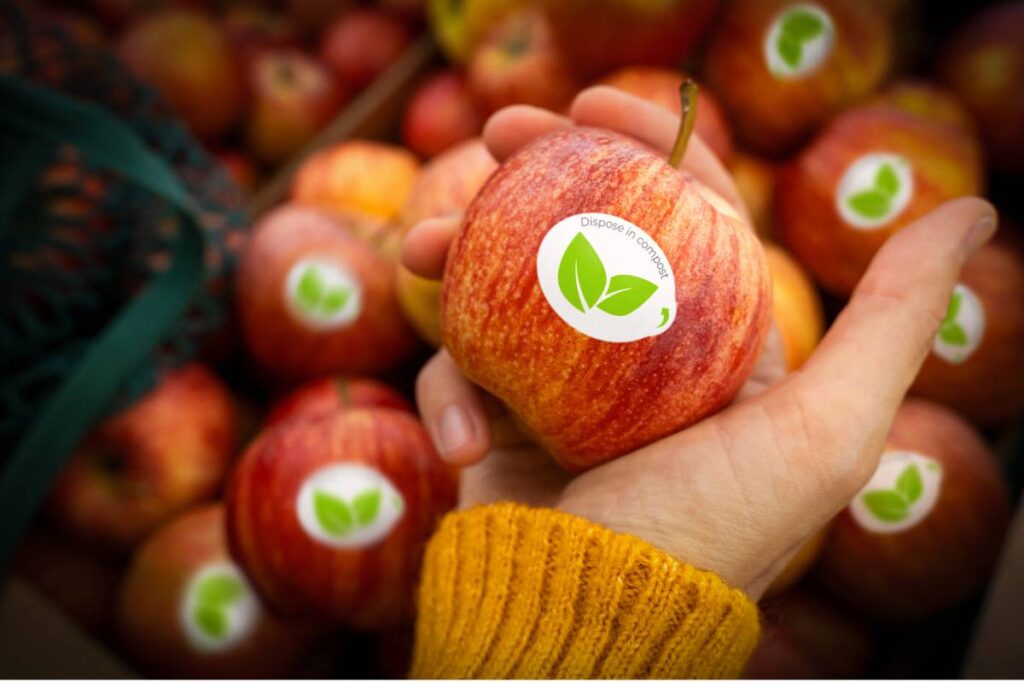 Stemilt Growers wins IFPA 'Best Sustainable Packaging' award in collaboration with Sinclair